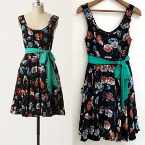 Anthropologie Moulinette Soeurs 3D Floral Appliqué Dress Tea Length Black Green